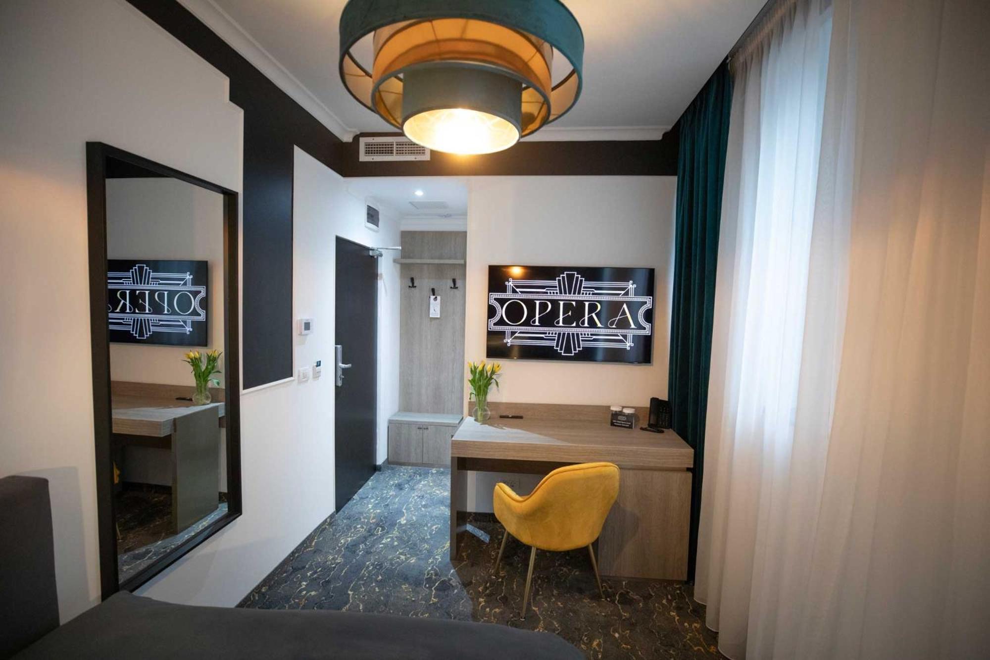 Opera Hotel Timisoara Luaran gambar