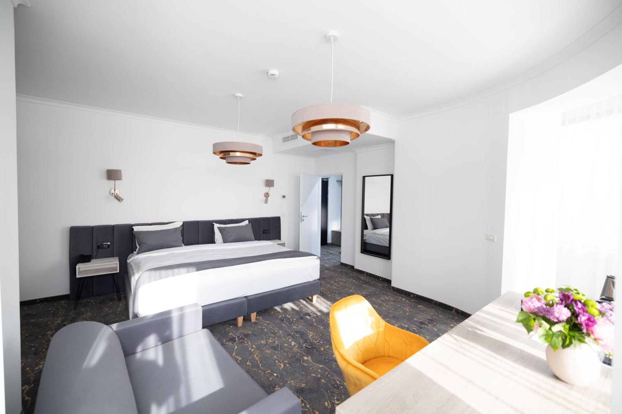 Opera Hotel Timisoara Luaran gambar